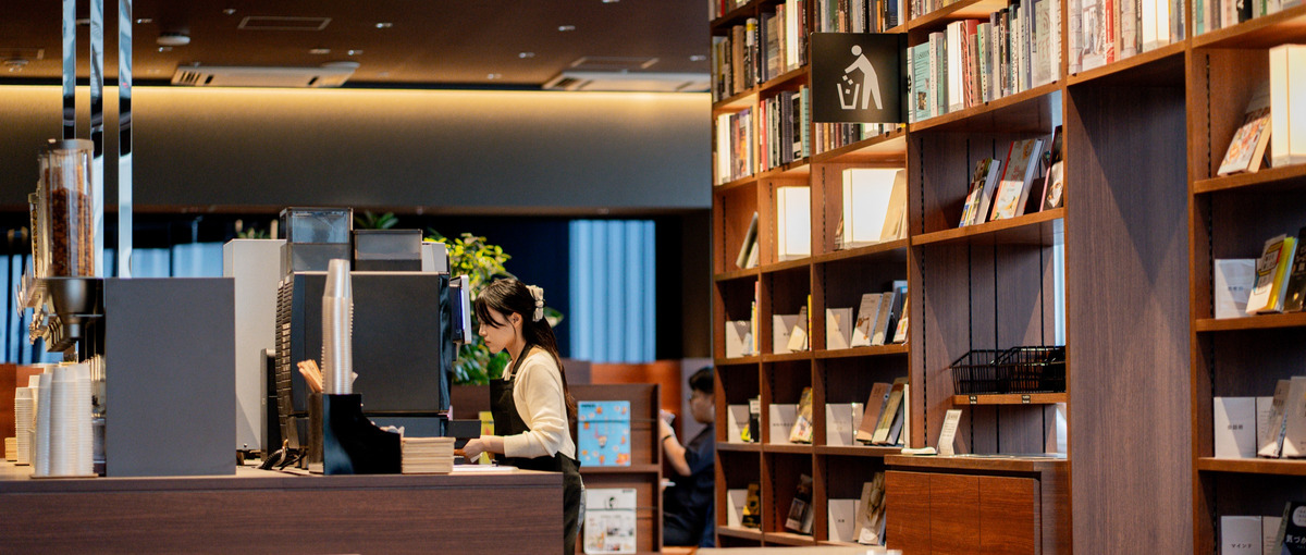 働くとくつろぐのあいだをつくる。ワークラウンジという新しい場の仲間を募集！