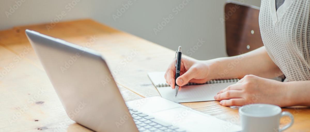 家づくりの魅力を伝えるハウスメーカーの編集・ライター職📕