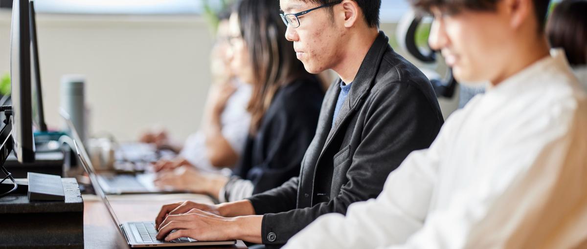 最新技術で自社サービス開発を効率化するエンジニア募集