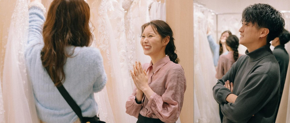 トータルスタイリスト募集！フォトスタジオで、花嫁を彩るスペシャリストに