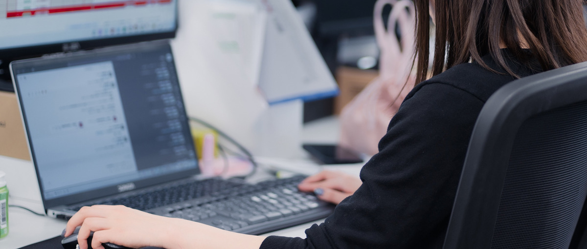 会社を支える経理募集｜ベストベンチャー100選出！前年比200%成長企業