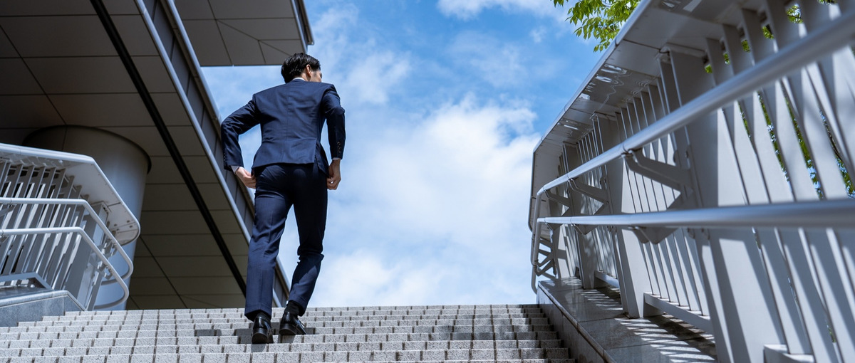 自由な働き方の先にある、企業の未来とあなたの叶えたいビジョンを追求。