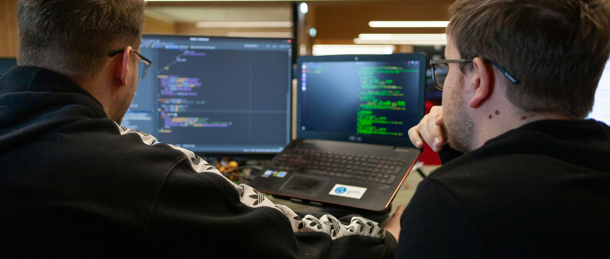 Windowsサーバーの構築から設計に挑戦！研修から始められます。