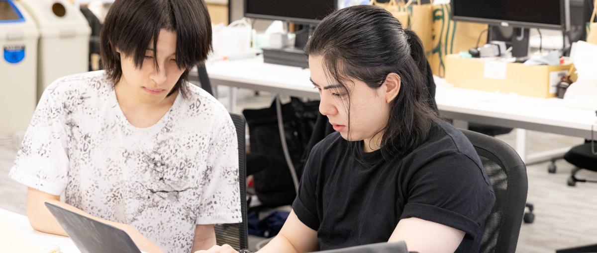 駅徒歩5分の好立地で友達と同時応募OKのインターン！就活系SNSの演者募集