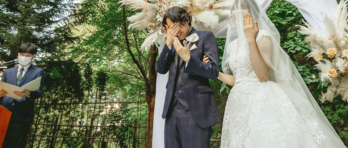 あなたも、フラワーコーディネーターになれる！自社会場を、お２人だけの空間に