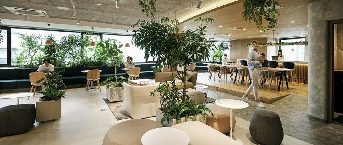 広告業界での経験を活かし、J-POPの海外プロデューサーに挑戦しませんか？