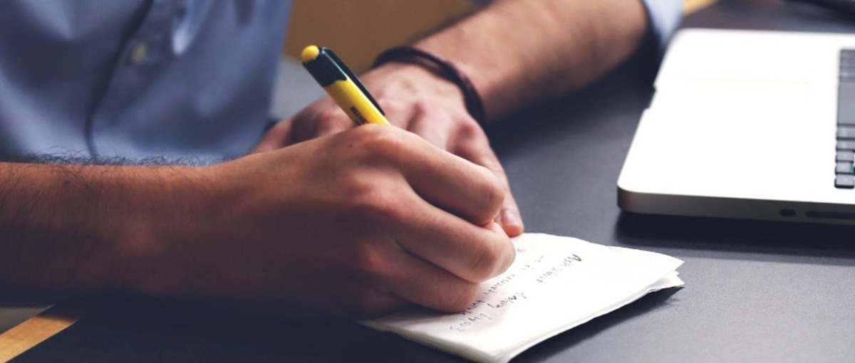 引っ込み思案こそ試してみて？Webマーケインターンで就活に自信を付けよう