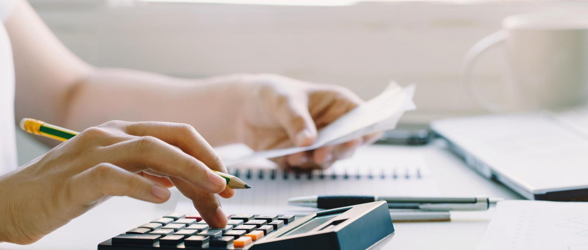 丁寧な仕事が強みの方、経理の仕事にピッタリです。｜経理事務