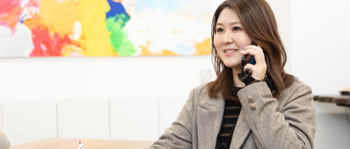 営業支援の要となるグラフィックデザイナー