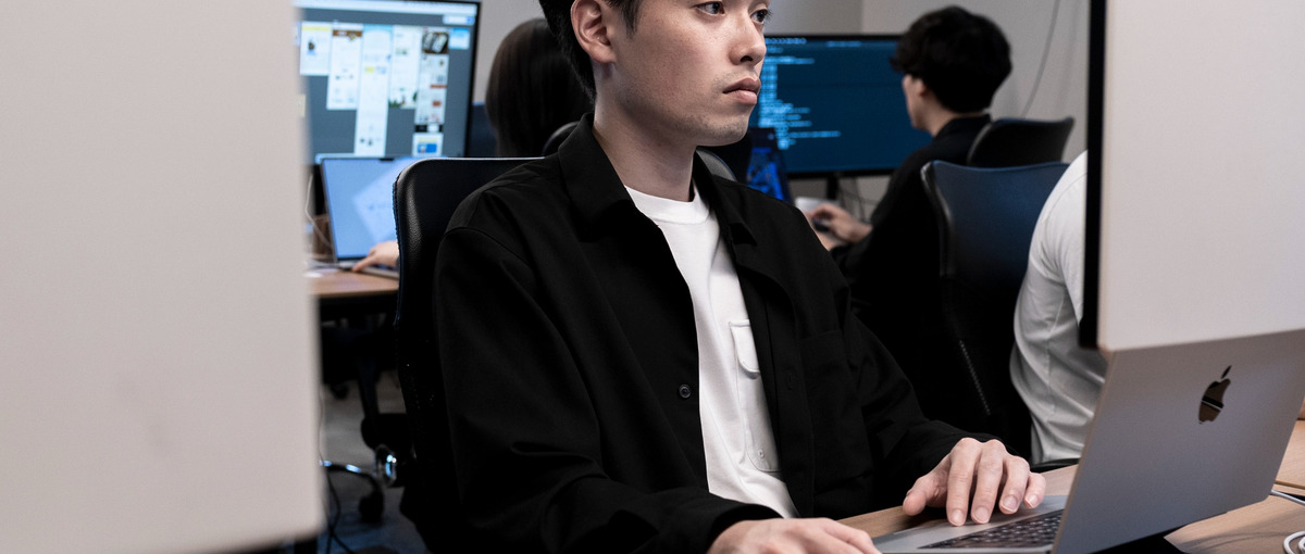 経験ゼロから圧倒的成長。上場企業のITコンサルタントとして活躍しませんか。