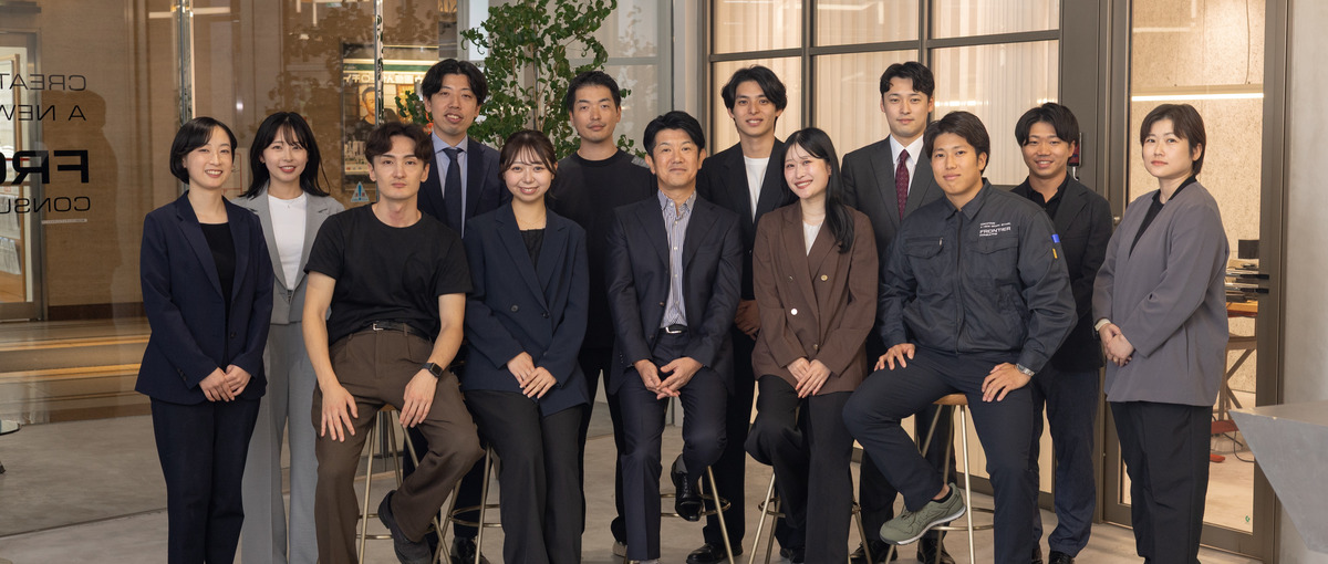 27卒｜デザインに触れる仕事！企業の未来を創るワークプレイス総合職で活躍！