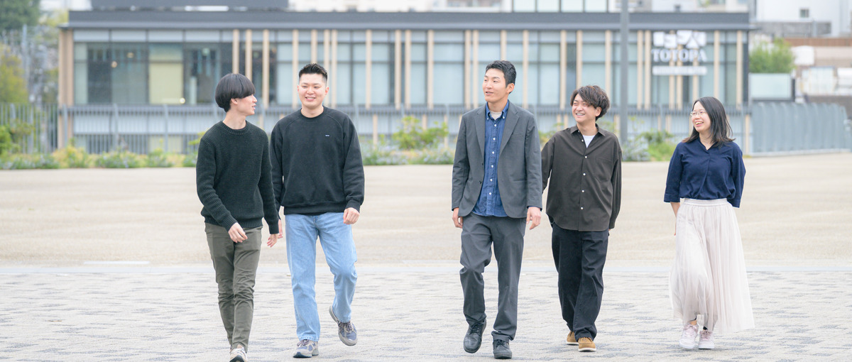 動画クリエイター/ 企画～編集作成まで研修動画をクリエイティブにコミット！