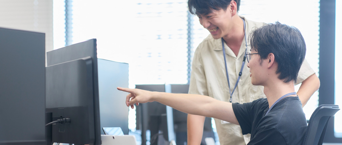 現場密着×自社プロダクト l 大規模サイネージ配信システムを担うエンジニア