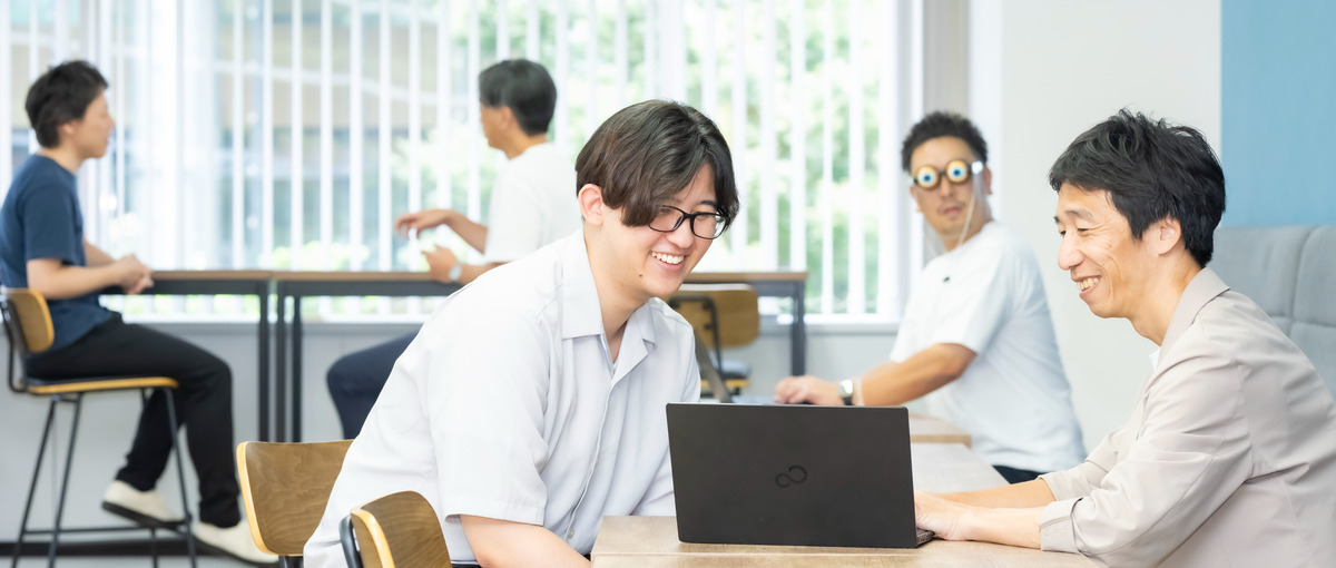 仕組みで業務を変える面白さを。バックオフィス起点で全社に関わるIT職です