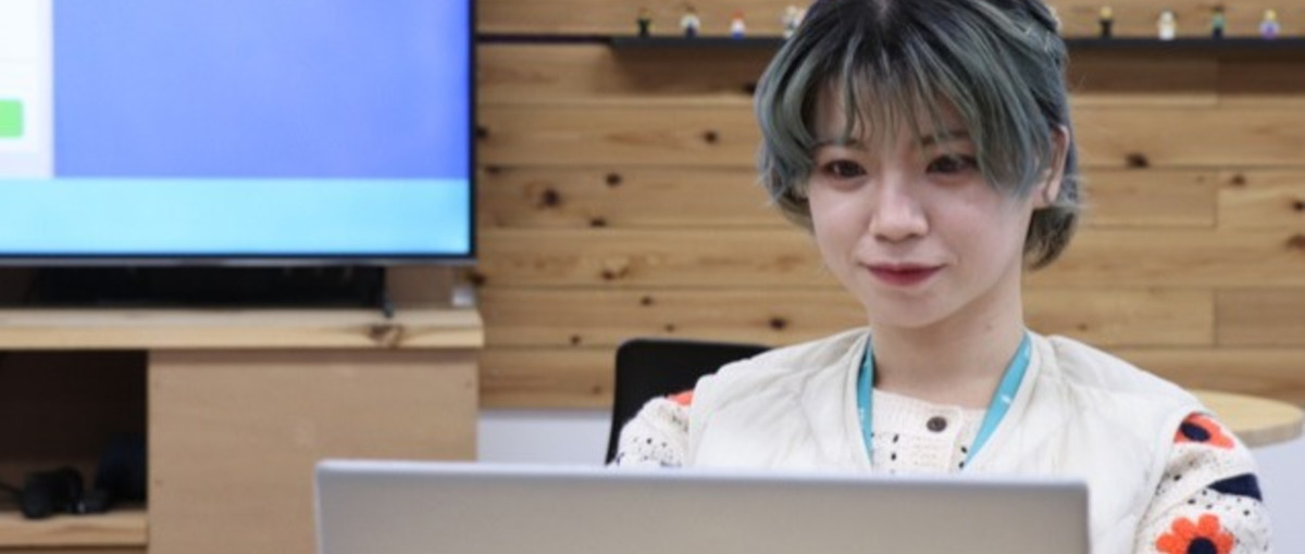 構成から仕上げまで。情報を整理し、伝えるビジュアルデザイナー