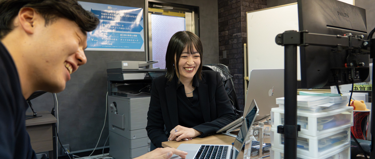 27卒採用！SNSの最前線でスキルを身につけながら働きませんか？