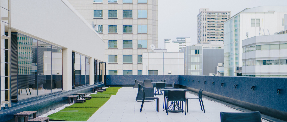 100万サイト導入の自社SaaSを支える、フルスタックのリードエンジニア