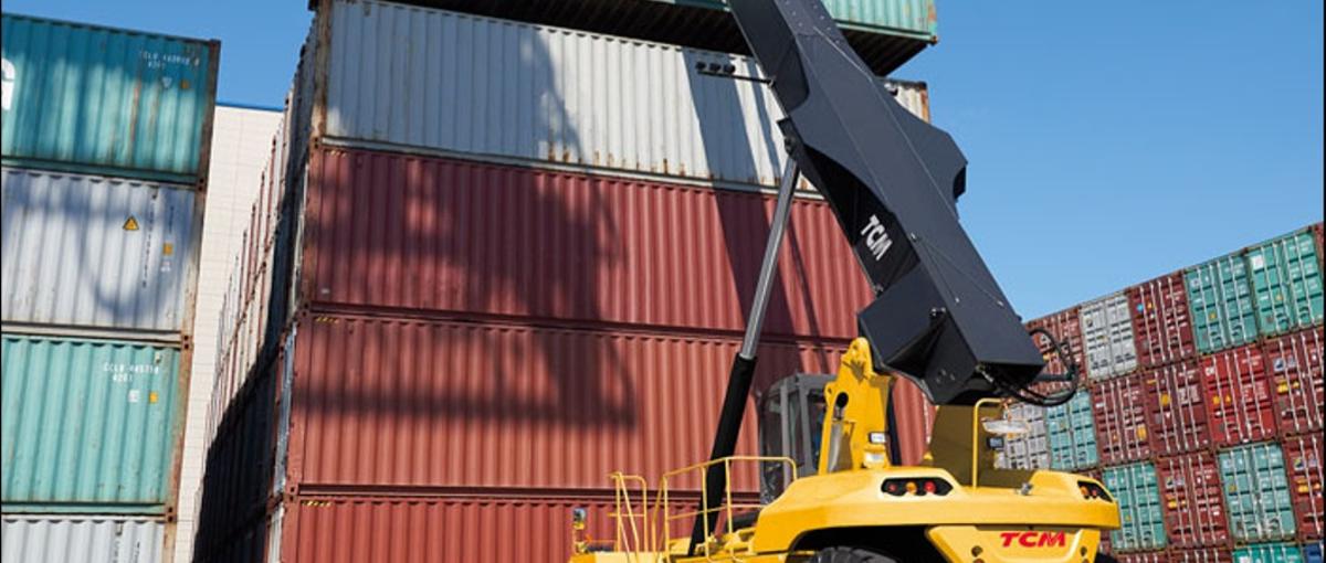 文系でも機械のプロになれる！経験ゼロから手に職とビジネス力を身につけたい方