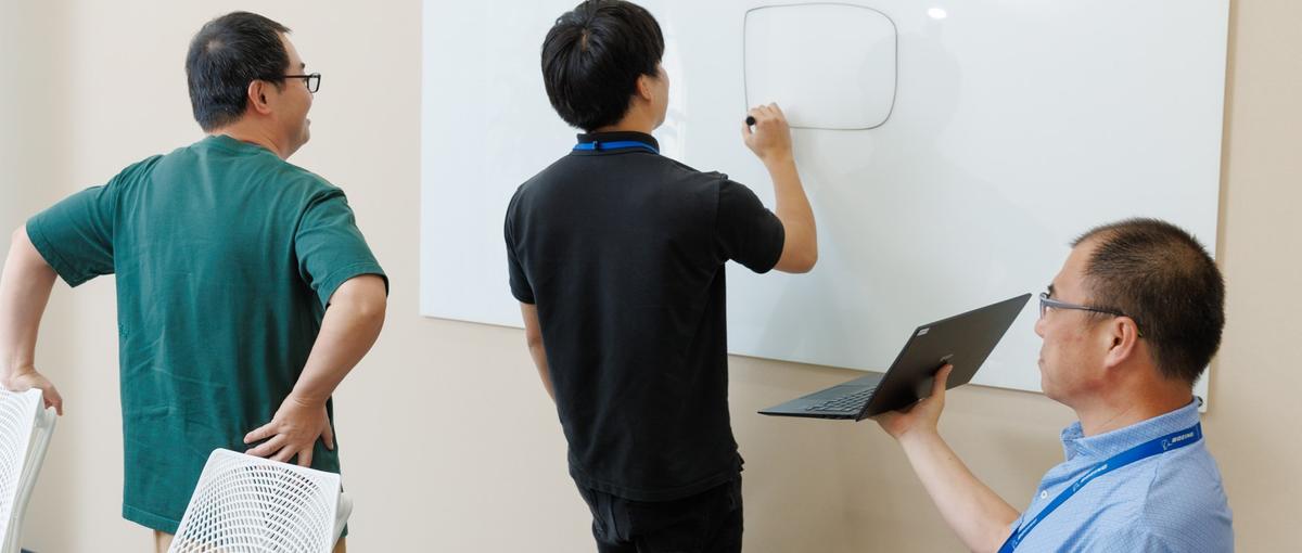 IPOフェーズ×少数精鋭。実務デビューに刺激を求める挑戦者Wanted！