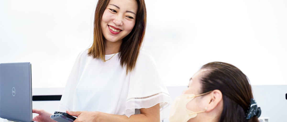 学生時代に培ったのは話術！そんなあなたを探しています。