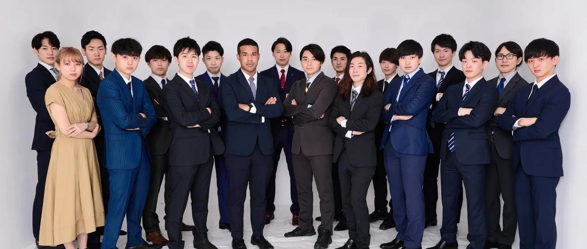 ここは、起業家の養成所。社員はその候補生だ。