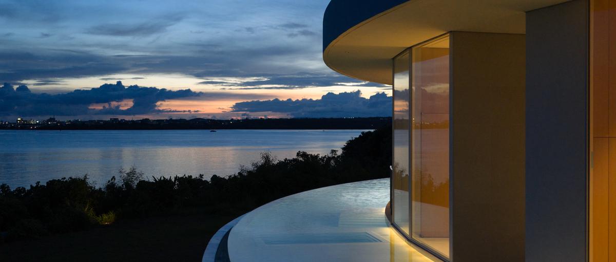 ハード・ソフト融合。最高品質の宿泊体験を設計・実現するiOSエンジニア