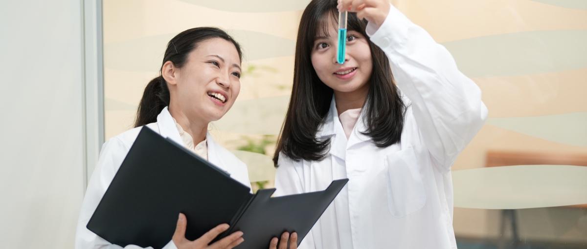 若手活躍！化学バイオ研究職／初心者歓迎／ワークライフバランス良し！