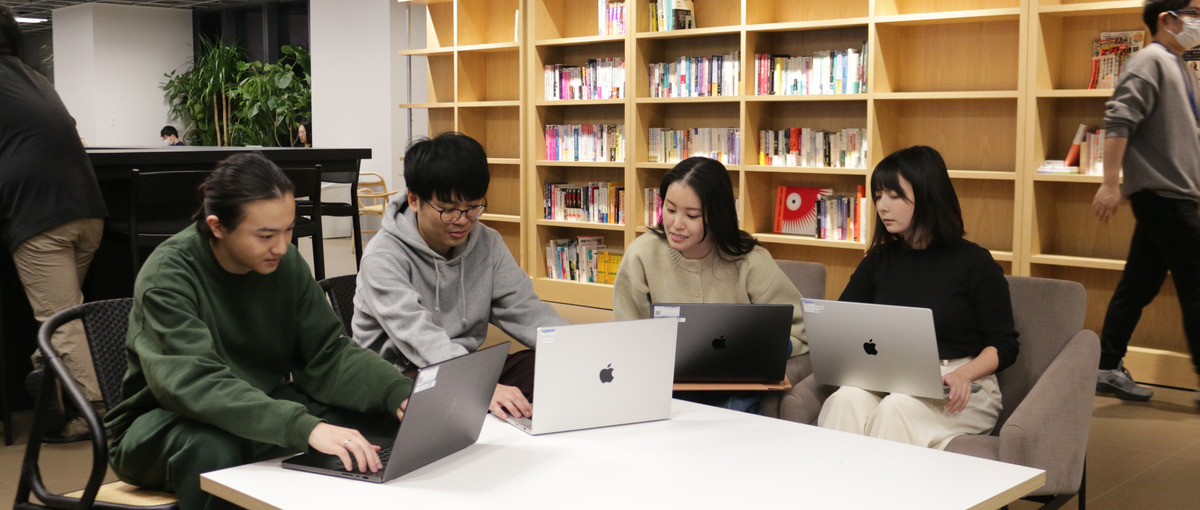 新規事業：人前に立つこと好きな方！営業経験有のコミュニティマネージャー募集