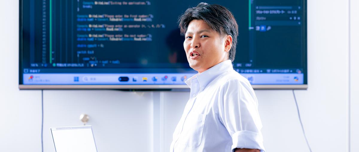 なぜ作るのかを説明できる開発を。営業時代の感覚が活きるエンジニアという役割