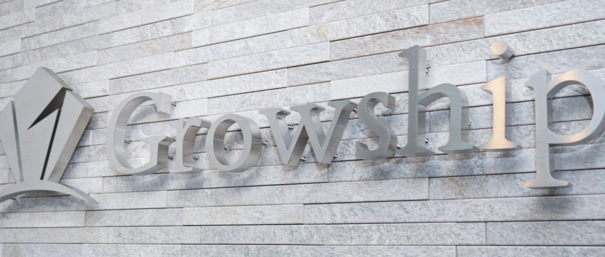 大阪｜エンジニアを支える営業へ。大阪本社でSES営業メンバー募集！