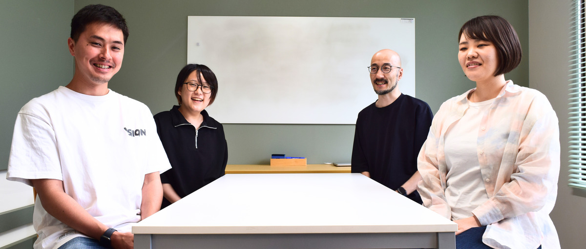 クリエイターチームをリードし、Web・チラシを形にする広告プランナー