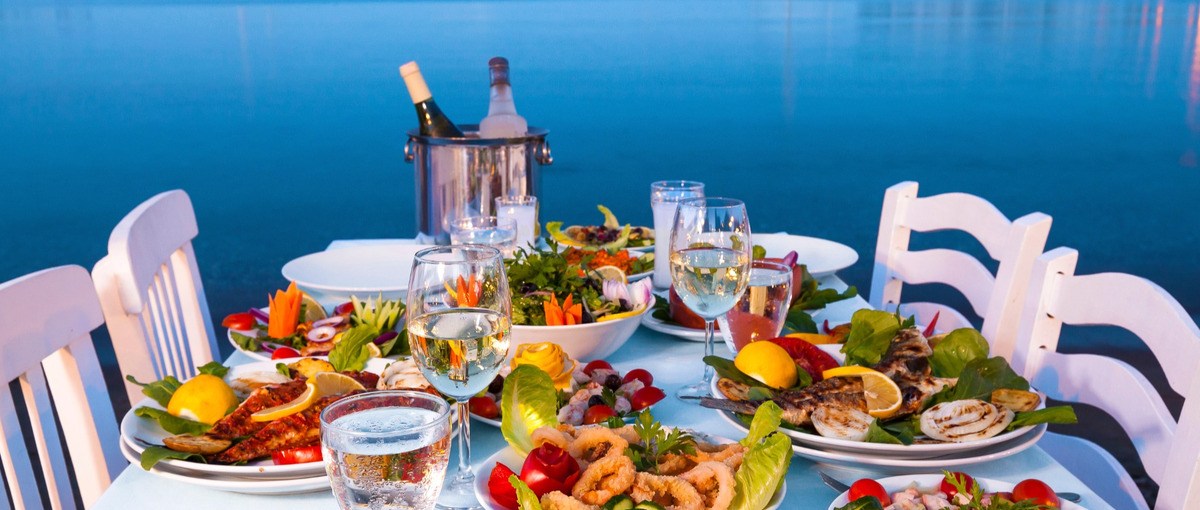 CMO候補｜宿泊業界のゲームチェンジャーへと導くグロースマーケ｜責任者募集