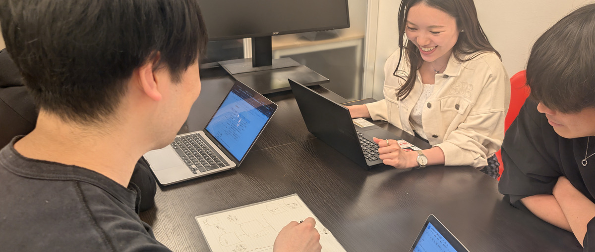 ゼロからの挑戦大歓迎！自慢の研修環境でWebデザイナーを目指しませんか？