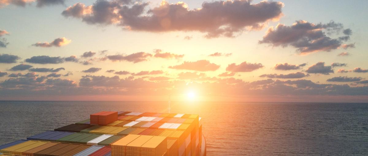 海外ビジネスの最前線へ！プロフェッショナルな翻訳・通訳募集！