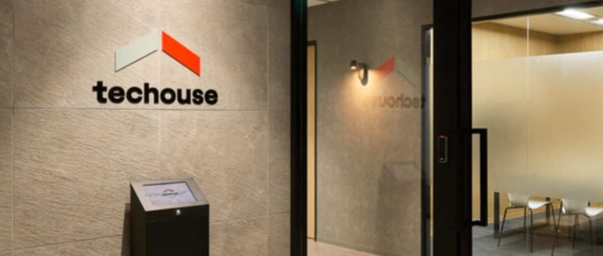 コンサル・IT志望必見！ハイレベルな仲間と圧倒的に成長できる長期インターン