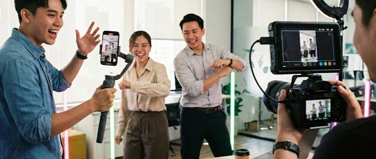 ショート動画カメラマン兼ディレクター｜現場を盛り上げ、企業の魅力を映像化！