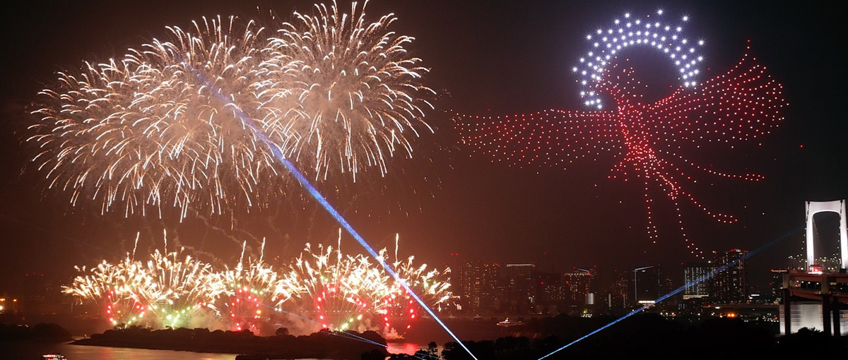 夜空を描く！ドローンショー3Dアニメ制作インターン