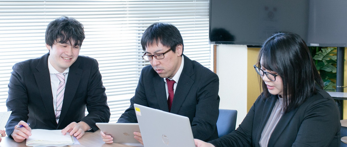 教育業界が初めてでもOK！授業に立ちながら教室運営・マネジメントまで学べる