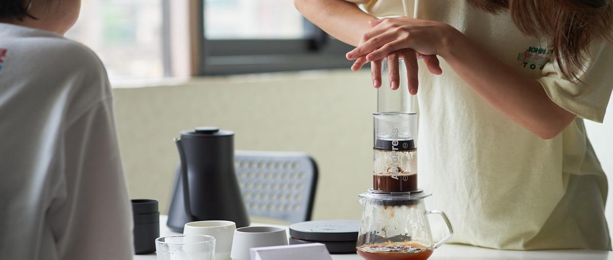 コーヒーでつなぐ京都と世界：商品管理事務スタッフ募集！