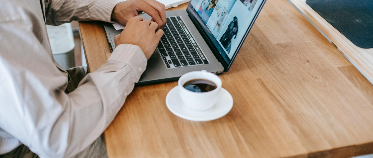  ITスタートアップの法人営業担当を大募集！！