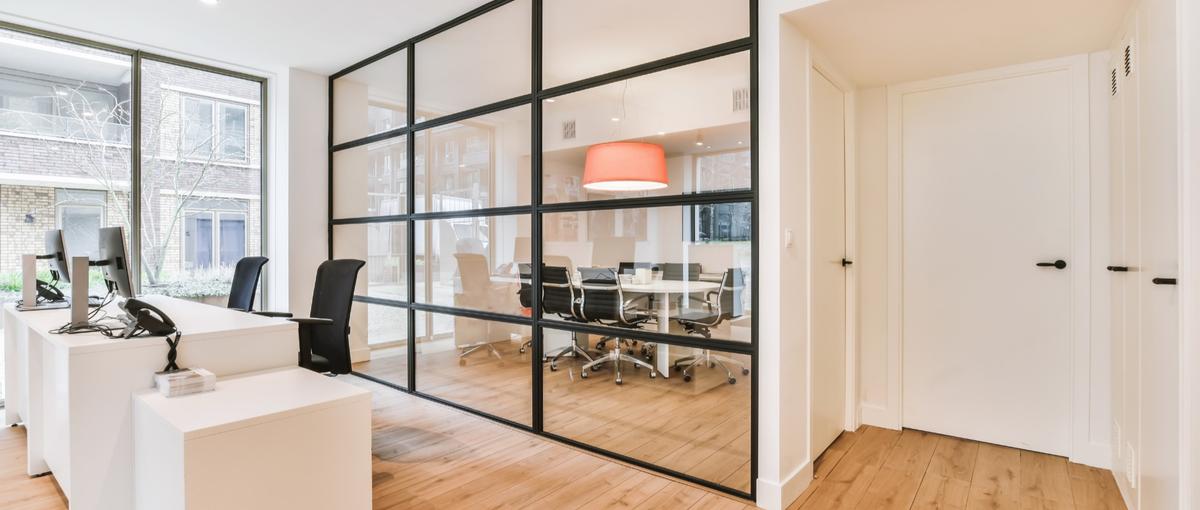 このままでいいのかなと思っている大学2年生へ｜就活につながる営業インターン