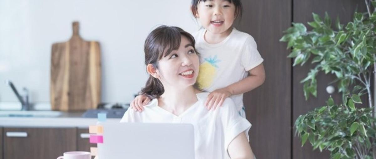 在宅で両立しながら、LINE・LPの改善で成果をつくるWebデザイナー