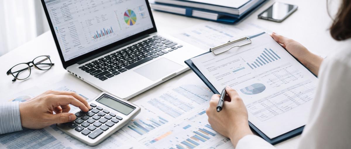 グローバル急成長ベンチャーを支える！変化を楽しむ経理＆営業事務募集