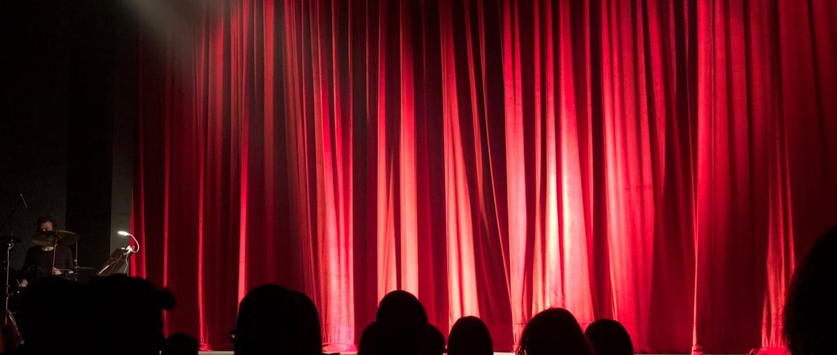 物語の中に入り込む舞台を支えるイマーシブシアターアシスタントP 募集