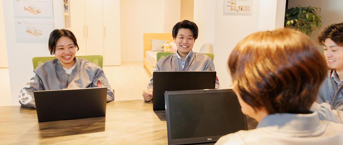 市場拡大へ本気で挑戦！ce-fitブランド販売マネージャ募集！