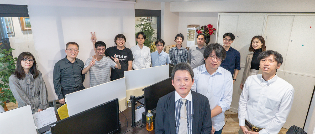 営業／第二新卒歓迎！最初は先輩と二人三脚。成長実感のある環境です。