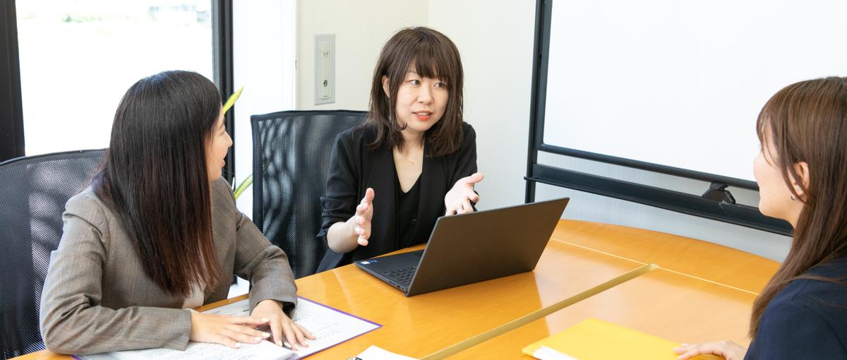 新卒から企業の相談役として働く