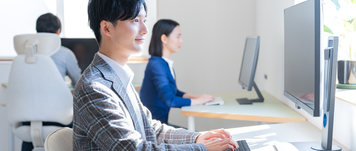 事務職｜ミスのない作業と丁寧なコミュニケーションが得意な方