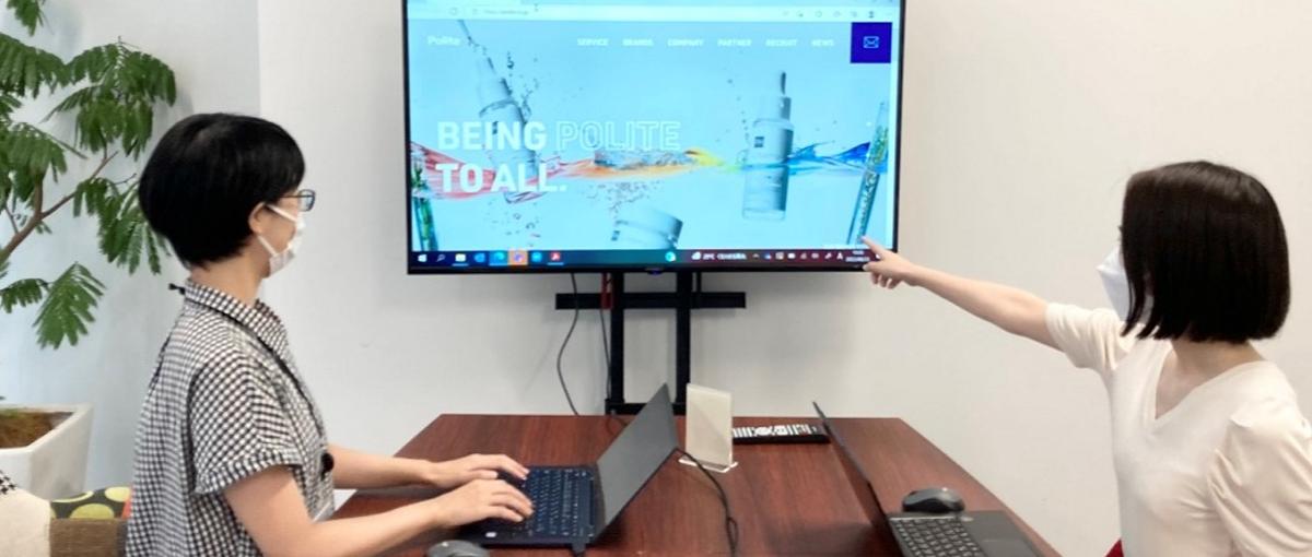 既存顧客中心｜営業職｜コスメ商材｜最初は先輩同行からスタート！