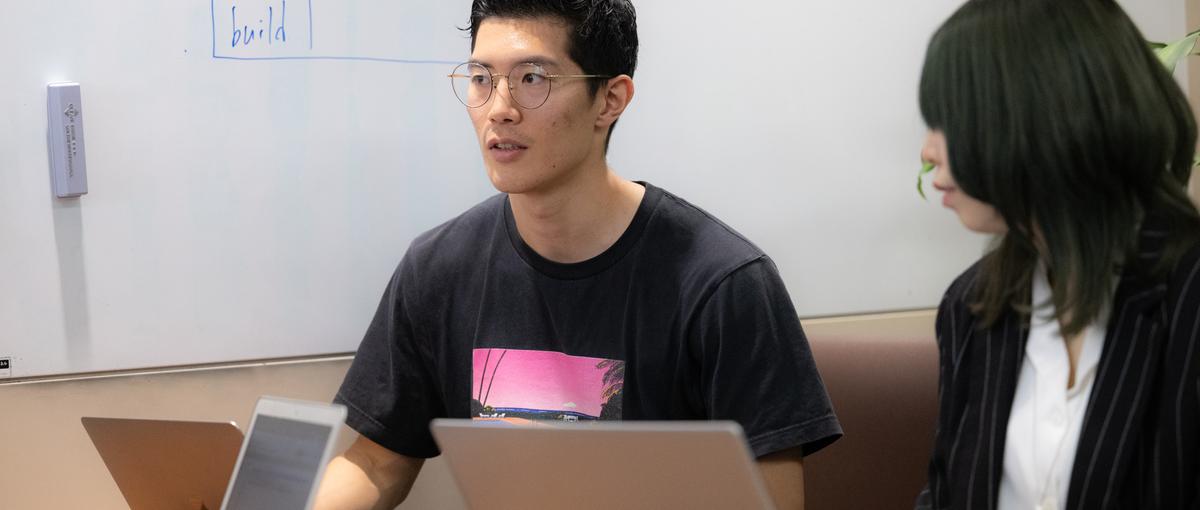 幅広い言語や業界のアプリ開発に挑戦したいエンジニア募集！